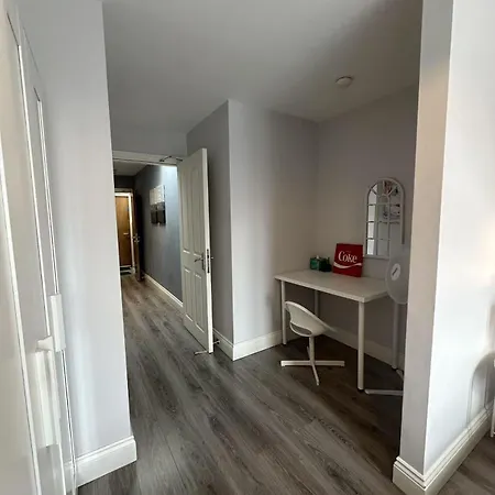 Апартаменты Green City One Double Bed *